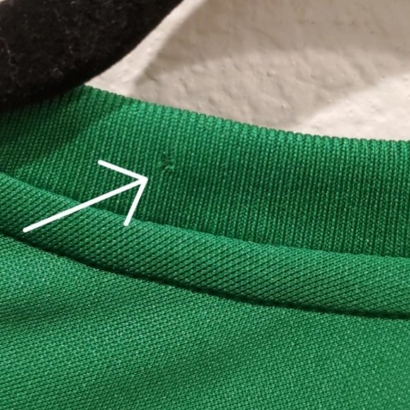 NIKE Green and White Soccer Jersey - Picture 5 of 5